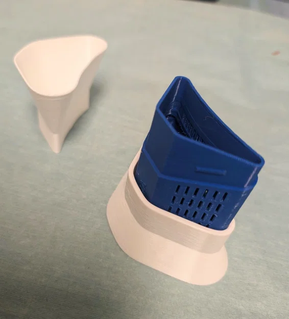 Dụng cụ hỗ trợ đổ hạt hút ẩm cho Prusa USS Drybox - Image 2