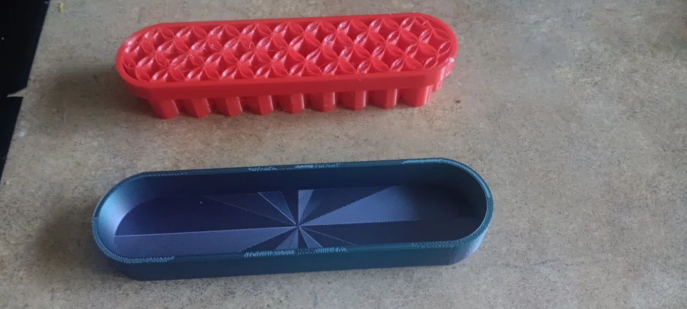 Khay cắm bút, cọ trang điểm đa năng in 3D (TPU & PLA) - Image 3