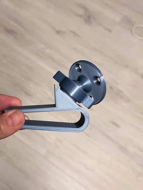 Ngàm kẹp gương quan sát thú cưng trên ô tô - Phụ kiện 3D hữu ích - Image 2