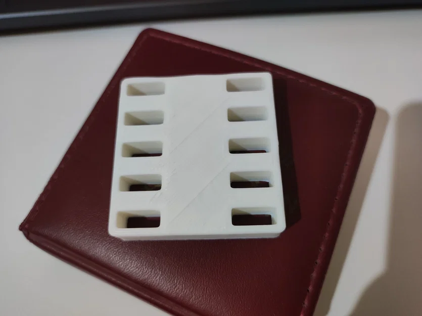 Giá đỡ USB tiện lợi - Image 2