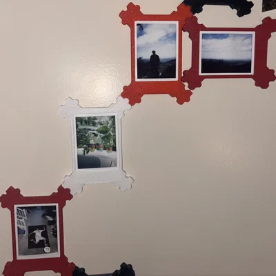 Khung Ảnh Polaroid Dạng Mảnh Ghép