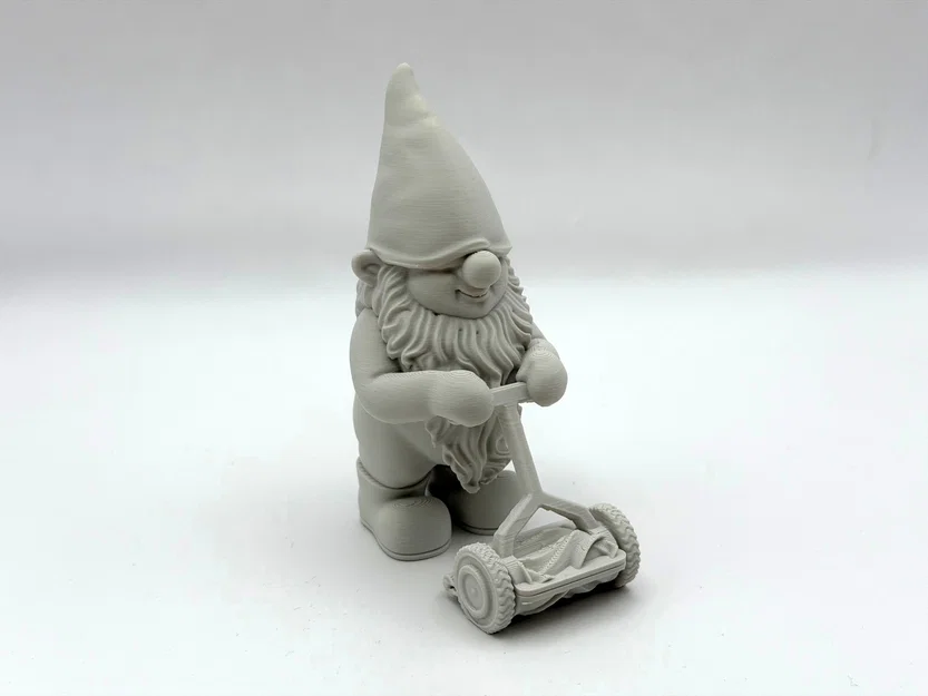 Chú Lùn Cắt Cỏ Vui Nhộn - Image 2