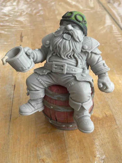 Mô hình tượng chú lùn Durf say rượu làm hộp giấu chìa khóa 3D - Image 1