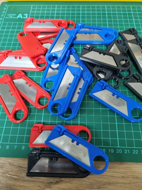 Móc khóa dao rọc giấy tiện ích (In siêu nhanh chỉ 10 phút) - Image 8
