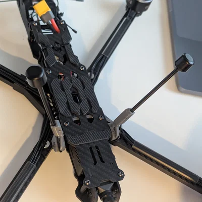 Giá đỡ ăng-ten gấp gọn cho Axisflying Manta 10 (Walksnail Avatar)