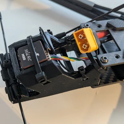 Ngàm gắn GPS M10 và Anten ELRS cho Axisflying Manta 10