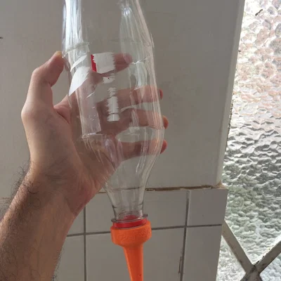 Bộ chuyển đổi tưới cây tự động cho chai nhựa PET