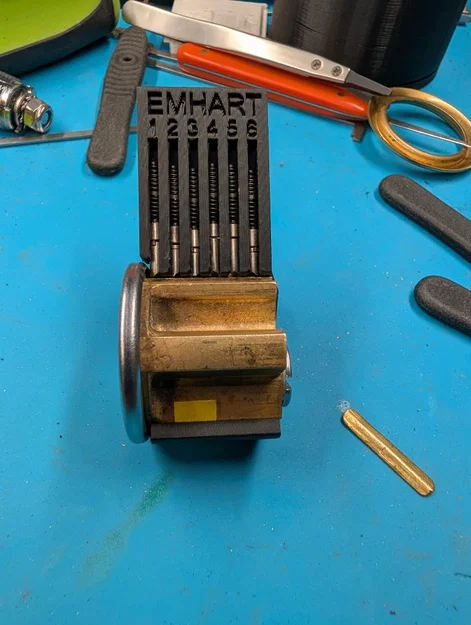 Emhart Loader - Công cụ hỗ trợ lắp ráp lõi khóa Emhart cho Locksport - Image 1
