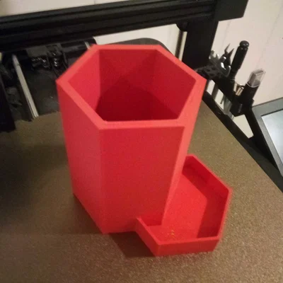 Khay cắm bút lục giác 3D tiện lợi, gọn gàng cho bàn làm việc
