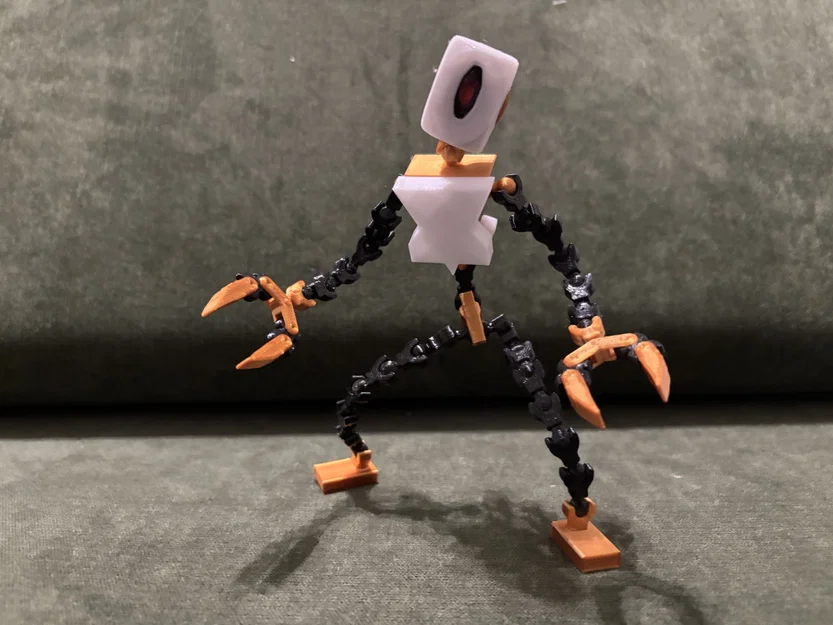 AQ7F54 - Mẫu robot khớp nối dựa trên Lucky 13 - Image 1