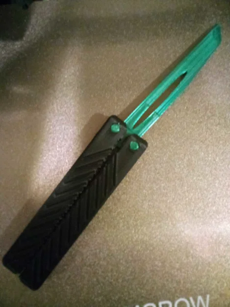 Mô hình dao bướm Butterfly Knife tập kỹ năng in 3D - Image 1