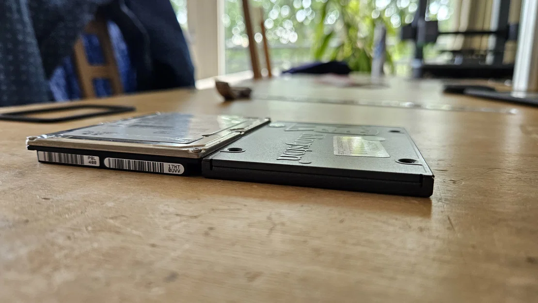 Miếng đệm HDD SSD từ 7mm sang 9.5mm - Image 2