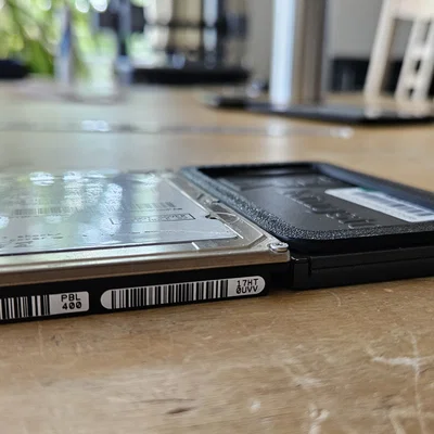 Miếng đệm HDD SSD từ 7mm sang 9.5mm