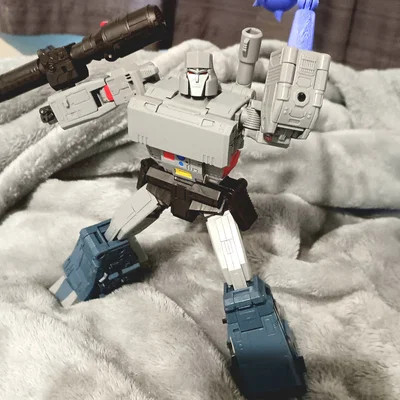 Chùy Năng Lượng (Mace) Cho Mô Hình Megatron Studio Series 86