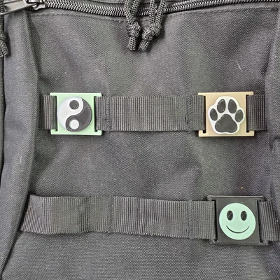 MOLLE loop hình Âm Dương và Dấu chân