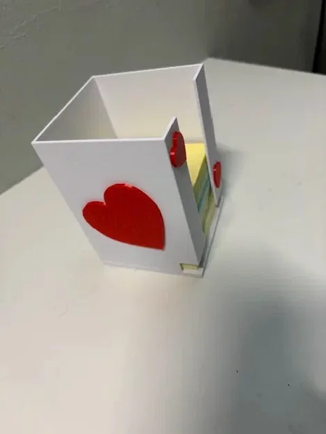 Khay Đựng Giấy Ghi Chú (Sticky Note Holder) Hình Trái Tim - Image 2