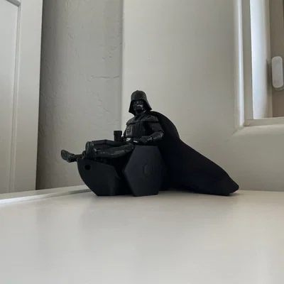 Mô hình thuyền Benchy kết hợp Tie-Fighter cho người yêu Star Wars