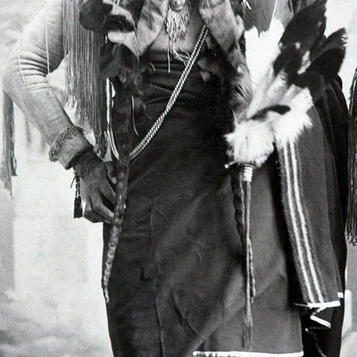 Tù trưởng cuối cùng của bộ lạc Comanche, Quanah Parker (đại diện chính thức do chính phủ Hoa Kỳ bổ nhiệm)