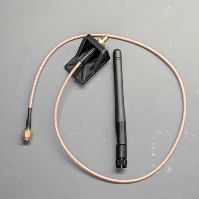 Giá đỡ treo tường cho cáp SMA Antenna Pigtail