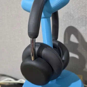 Giá đỡ tai nghe (Headphones stand)