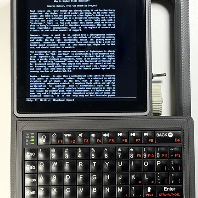Mô hình Don't Panic Cyberdeck