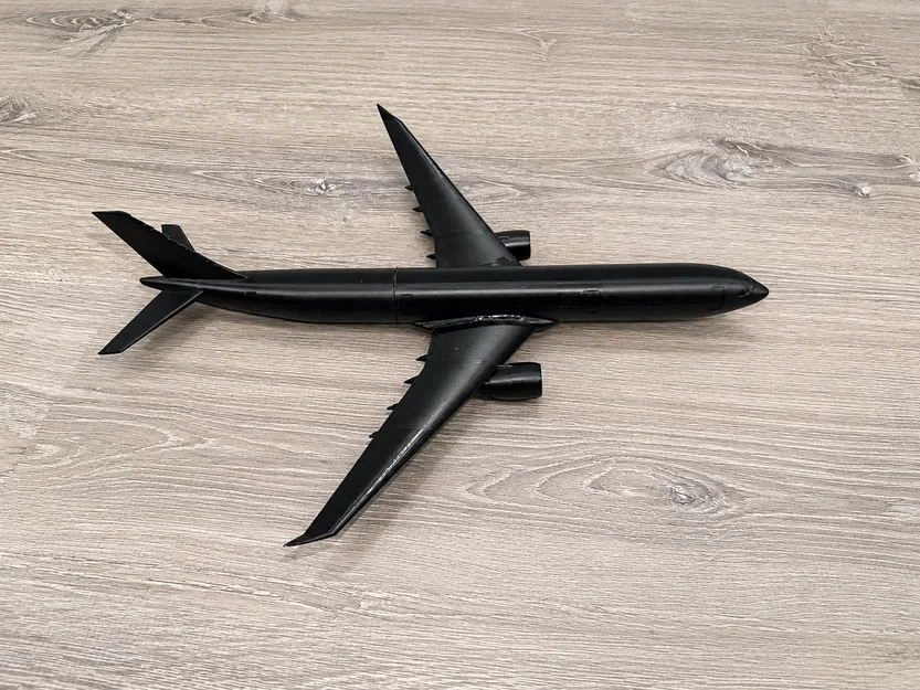 Mô hình máy bay Airbus A330-300 - Image 1