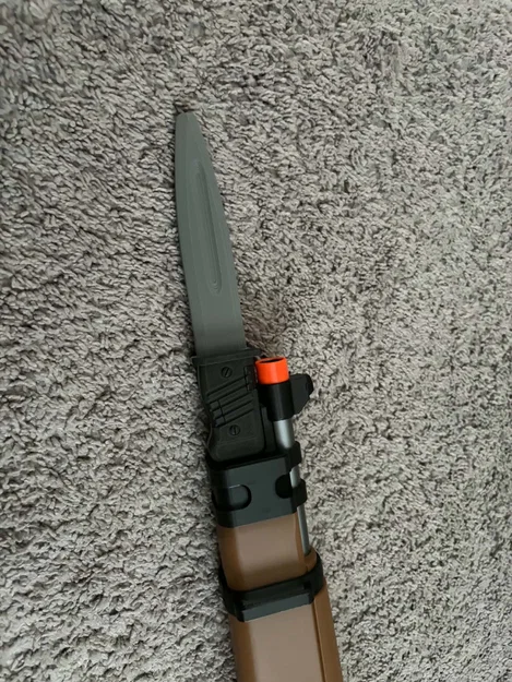 Lưỡi lê cải tiến cho súng Nerf Diamond Dog Kar98 - Image 1