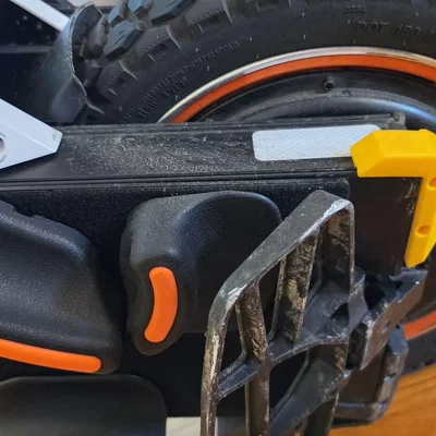 Inmotion v14 - Ốp bảo vệ đáy (cản bảo vệ pin)