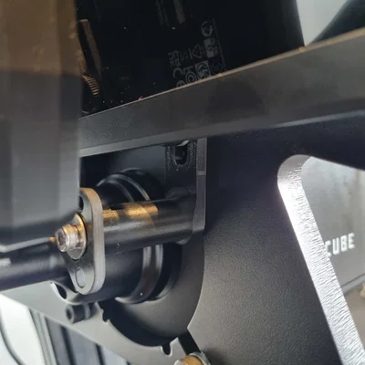 Giá đỡ DDU dưới màn hình cho Simracing