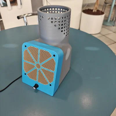 Bottle Fan – Quạt để bàn kết hợp làm mát bằng chai đá (Quạt PC 120mm)