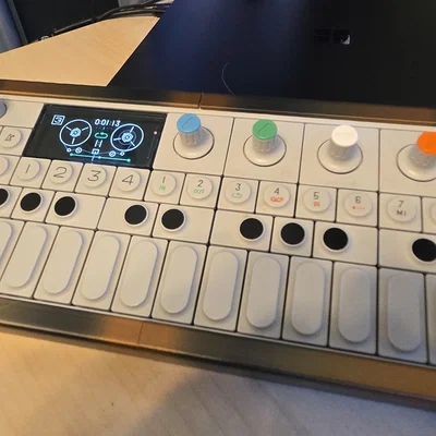 Hộp bảo vệ kiêm giá đỡ cho OP-1