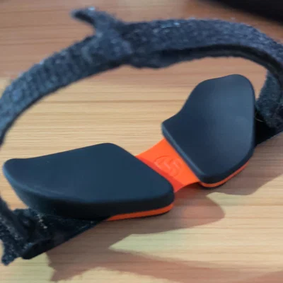 Phụ kiện gắn dây đeo Carpio 2.0 (L) Strap Plate giúp cố định kê tay