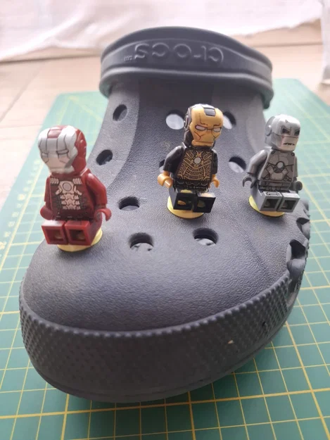Adapter LEGO gắn dép Crocs - Image 3