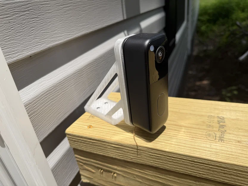 Giá treo 90 độ cho camera chuông cửa Blink Video Doorbell - Image 1
