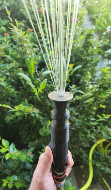 Đầu phun nước hình kiếm ánh sáng (Lightsaber sprinkler) - Image 6