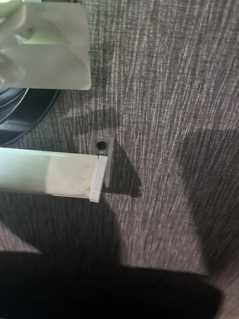 Ngàm giữ rèm Blind Hold Down Bracket - Phụ kiện hỗ trợ bổ sung - Image 1