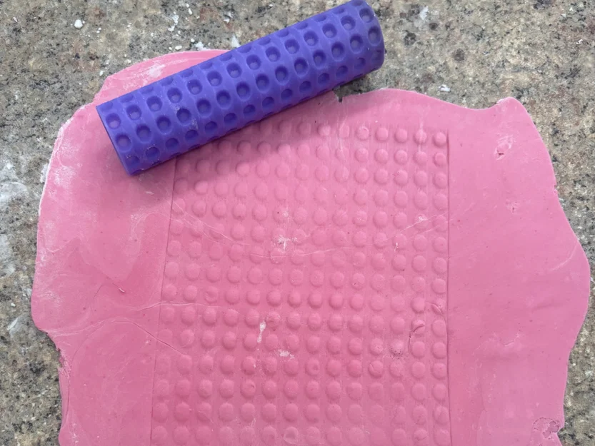 Con lăn họa tiết chấm bi (Dots Pattern Roller) - Image 1