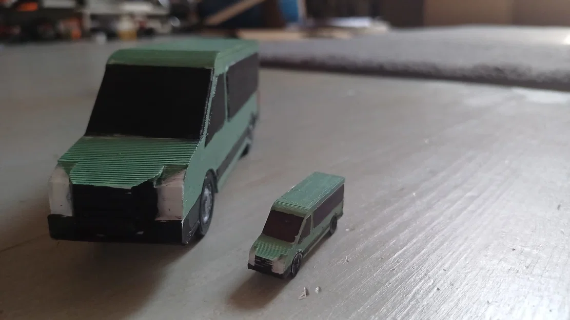 Mô hình đồ chơi xe tải chở hàng (cargo van) - Image 1
