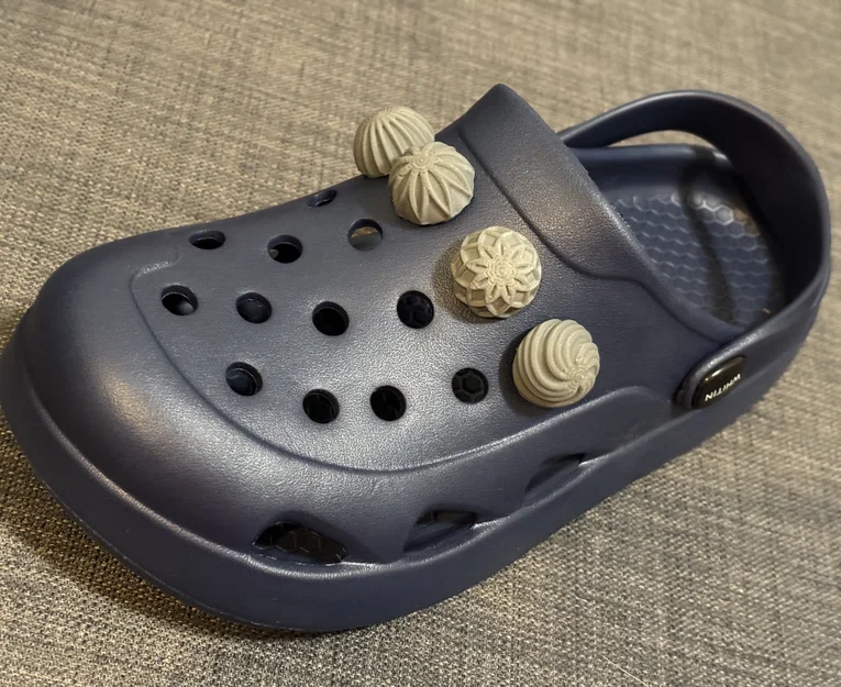 Charm Clog Bán Cầu Hình Học – Tinh Tế Với In 3D - Image 3