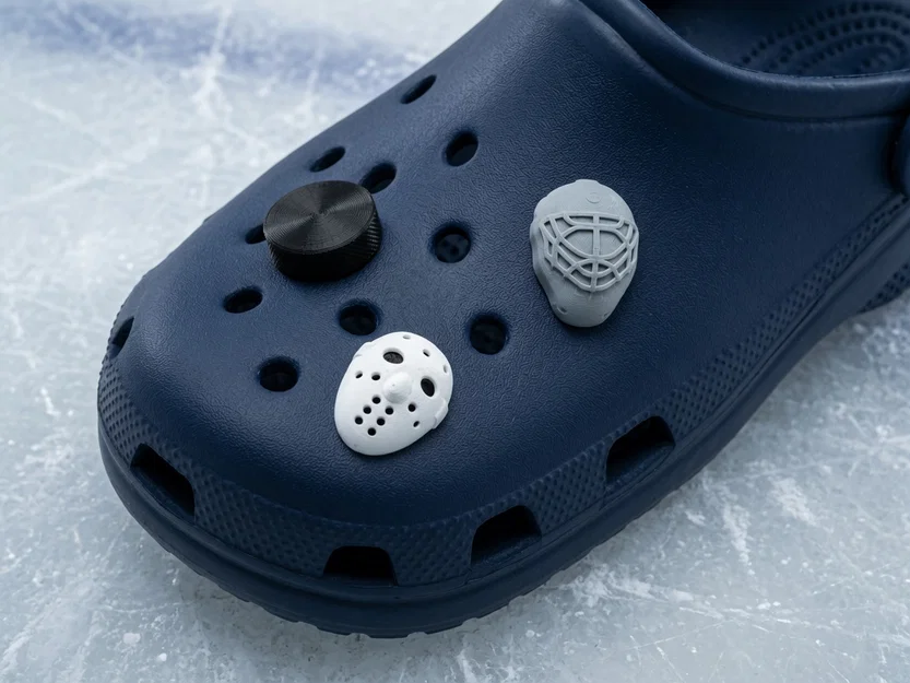 Bộ Charm Clog Chủ Đề Ice Hockey - Bóng Puck, Mặt Nạ Thủ Môn Cổ Điển và Hiện Đại - Image 1