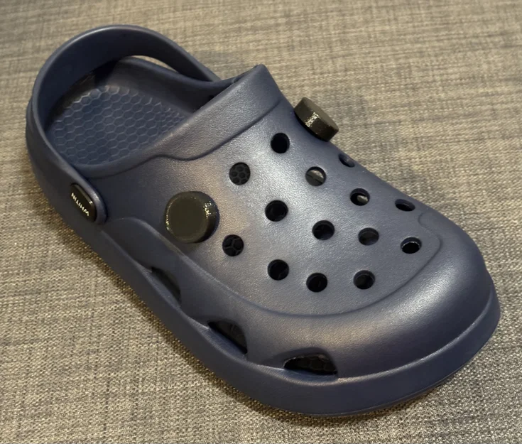 Bộ Charm Clog Chủ Đề Ice Hockey - Bóng Puck, Mặt Nạ Thủ Môn Cổ Điển và Hiện Đại - Image 4