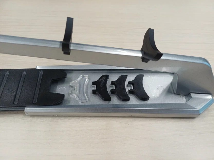 Phụ kiện kẹp giữ kiếm ánh sáng Disney Lightsaber (Thay thế in 3D) - Image 3