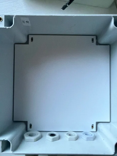 Tấm đế gắn linh kiện 150x150mm cho hộp kỹ thuật in 3D - Image 2