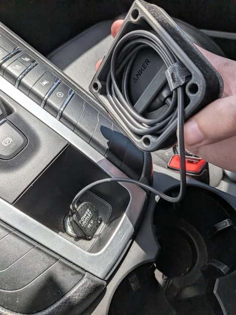 Khung gắn sạc Magsafe cho Porsche Macan 2015-2021 - Image 4