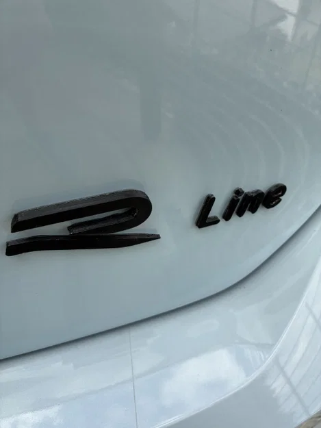 Logo trang trí R-Line 3D cho xe Volkswagen Golf 8 và các dòng VAG - Image 2