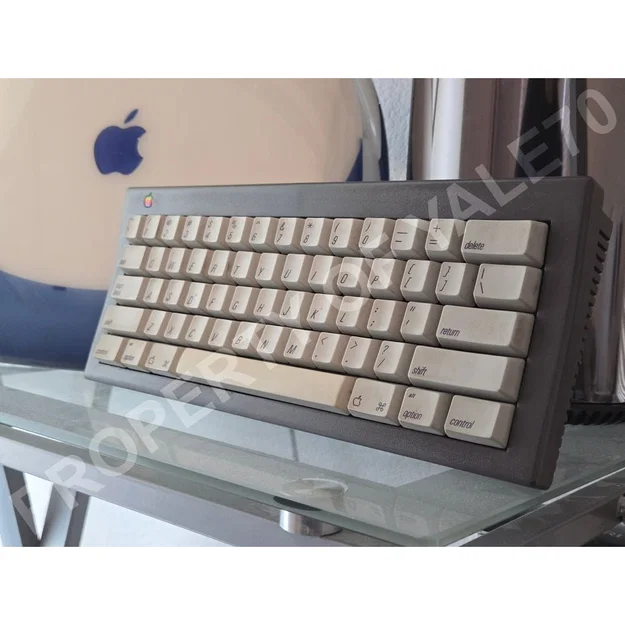 AEK mini - Vỏ bàn phím 60% phong cách Apple Extended Keyboard - Image 3