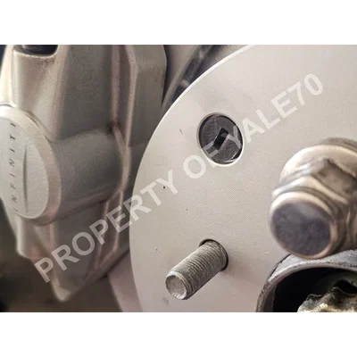 Nắp đậy lỗ kiểm tra đĩa phanh Nissan / Infiniti