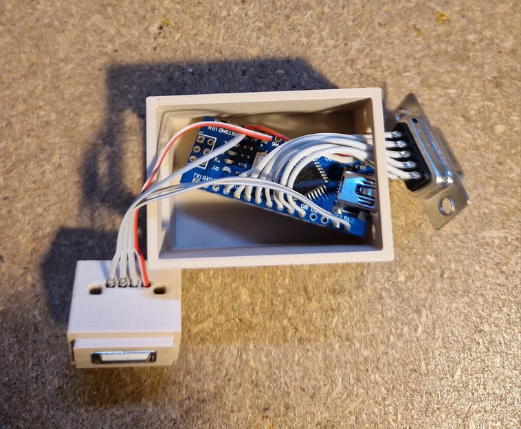 Hộp Đựng Bộ Chuyển Đổi Chuột Amiga Dùng Arduino Nano - Image 4