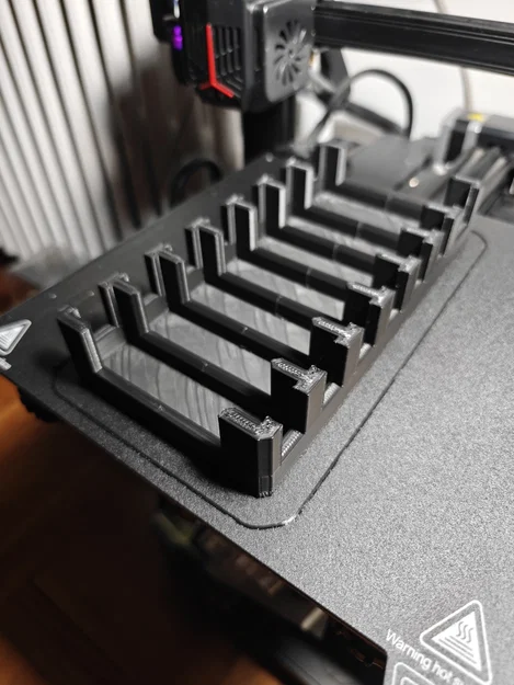 Khay để ổ cứng di động (External Drive Holder) 3D cho bàn làm việc - Image 1