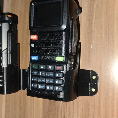 Giá treo tường tiện lợi cho bộ đàm Baofeng UV-5RH